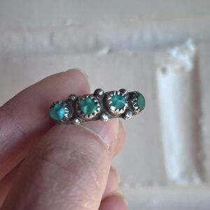 Old pawn native sterling silver turquoise needle point ring size 7